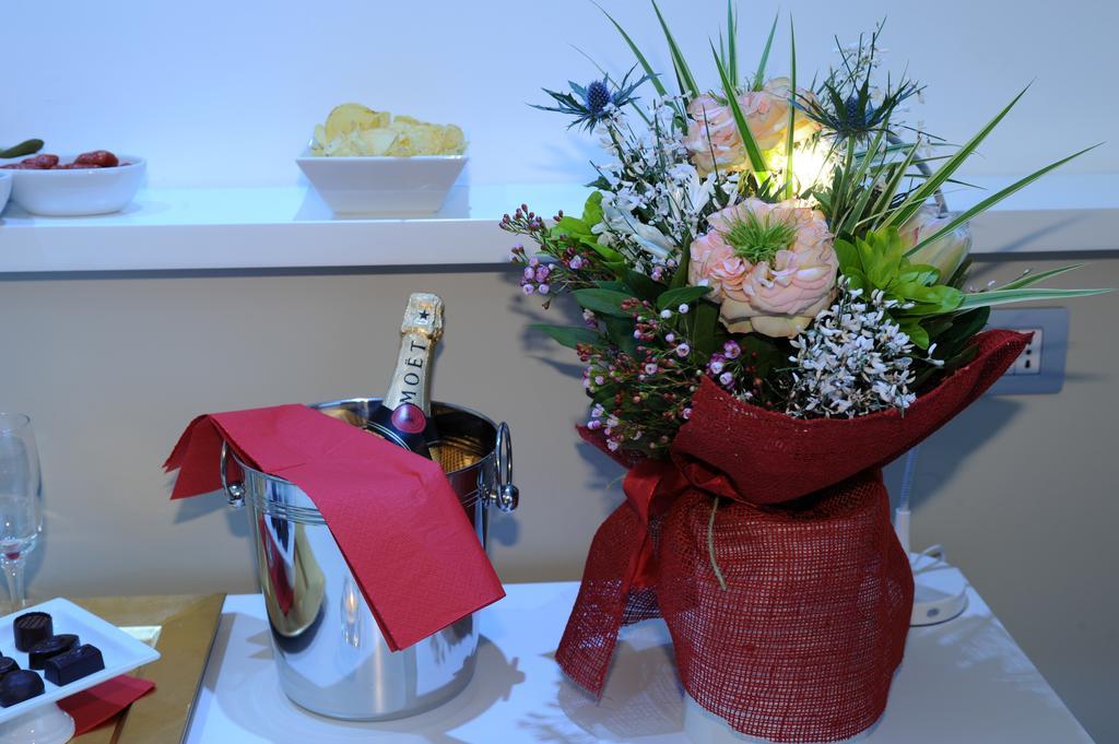 H5-5H Luxury Room Maranello Eksteriør bilde