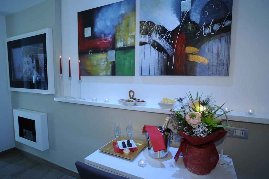 H5-5H Luxury Room Maranello Eksteriør bilde