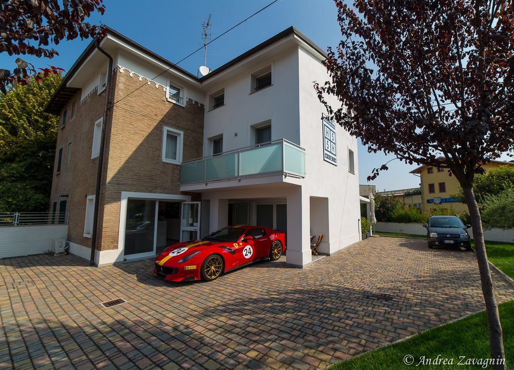 H5-5H Luxury Room Maranello Eksteriør bilde