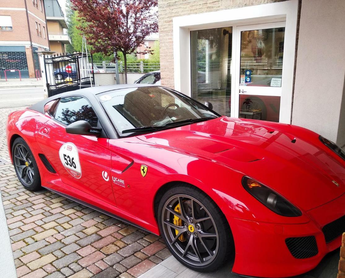 H5-5H Luxury Room Maranello Eksteriør bilde